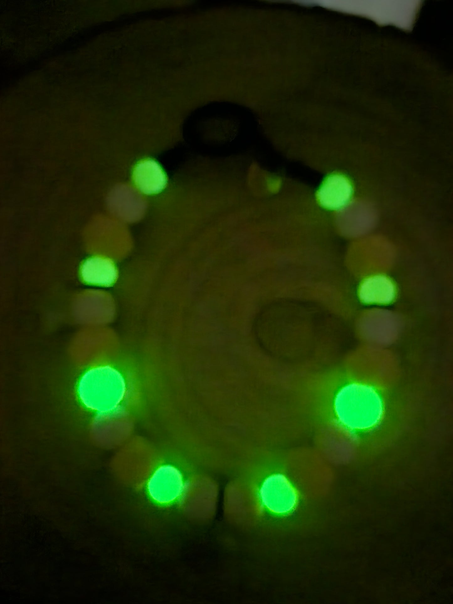 Star Glow in the Dark Silikonperlenkette HU20 bis 60cm