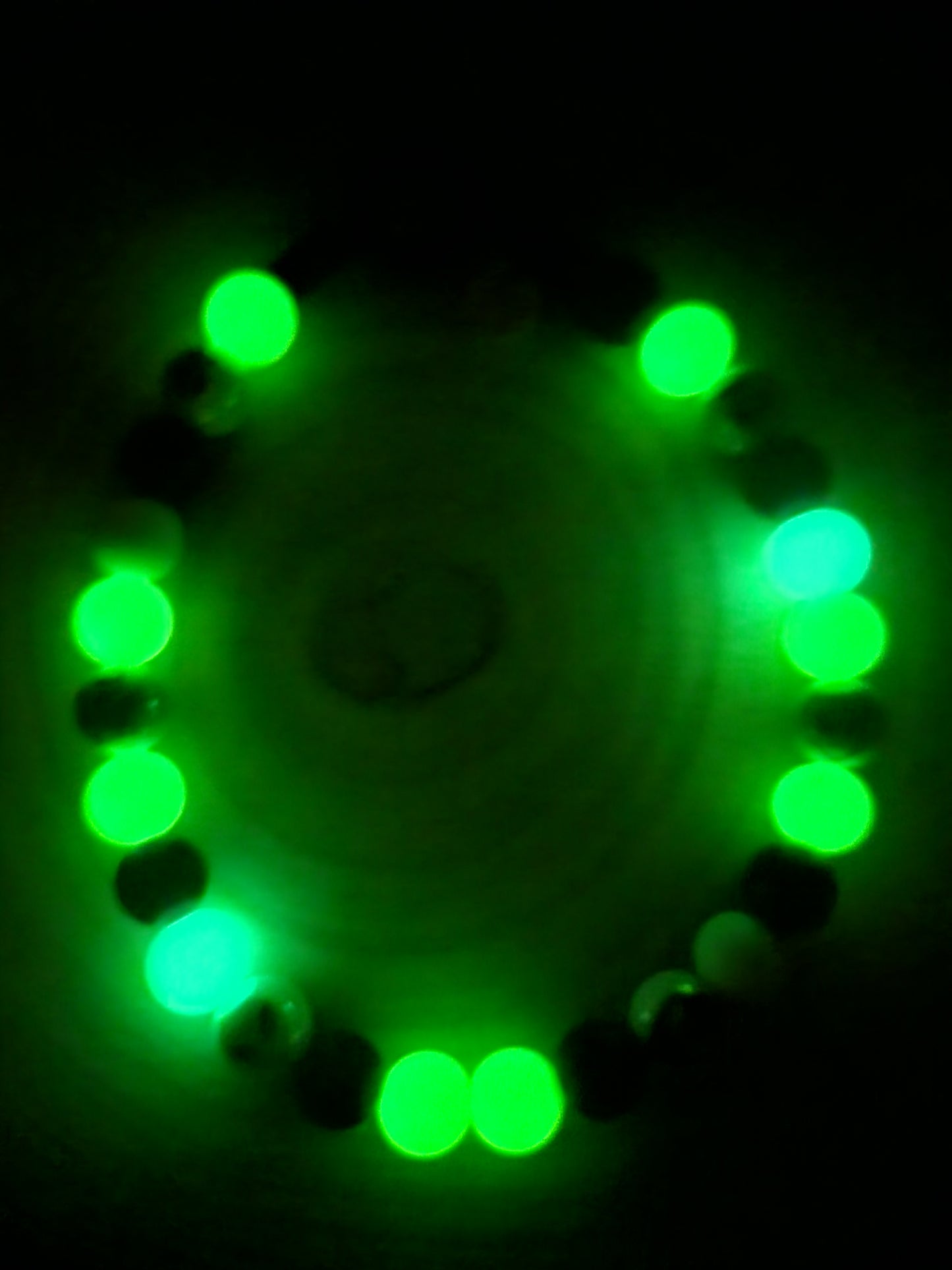 Halloween 🎃 Glow in the Dark Alien 👽 Silikonperlenkette HU20 bis 60cm